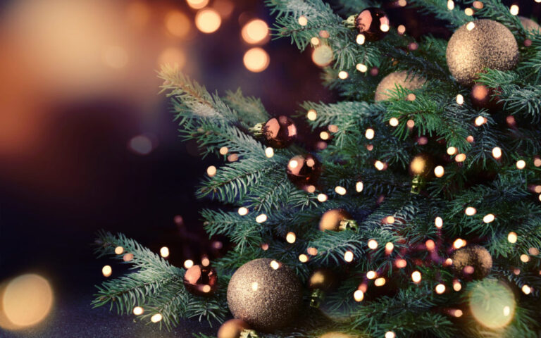 Top 5 Christmas Loan Apps to Cover Your Festive Expenses