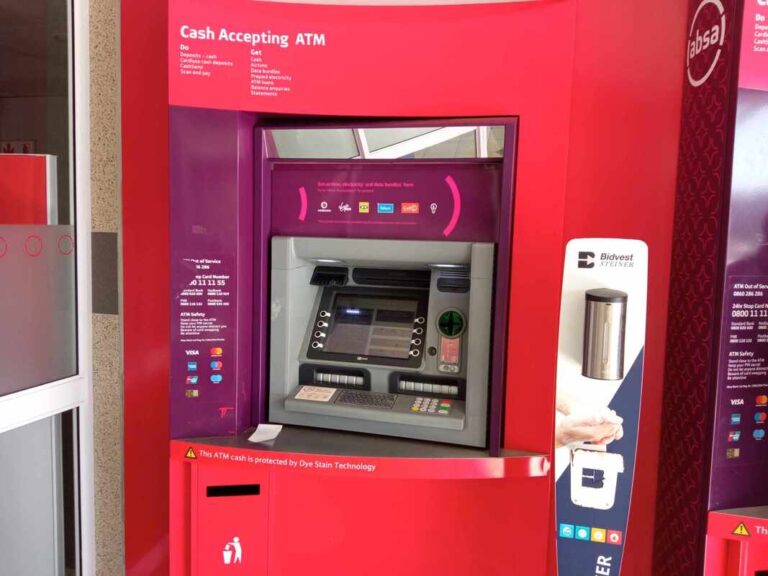 Why South Africa’s Biggest Banks Are Shutting Down ATMs